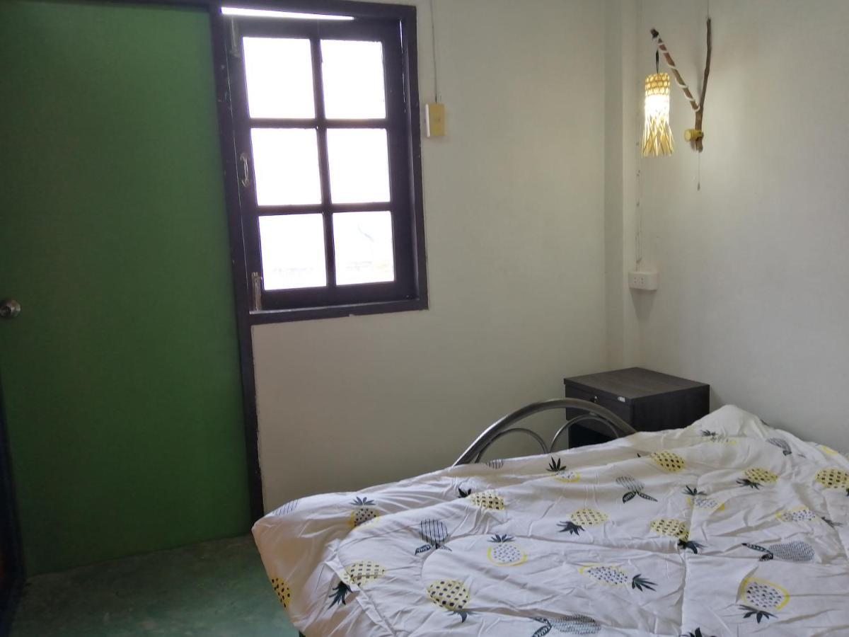 Chill Pill Hostel Chiang Khan Bagian luar foto