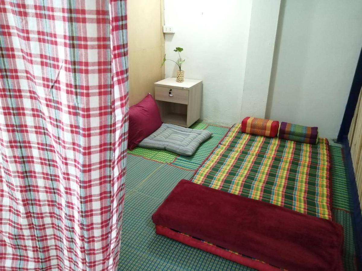 Chill Pill Hostel Chiang Khan Bagian luar foto